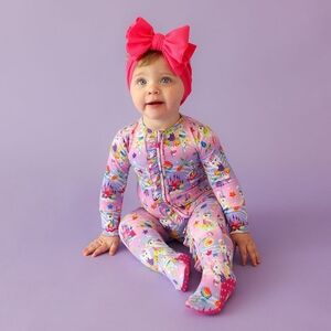 Posh Peanut Footie Onsie Lisa Frank Limited Edition With Rabbits 6-9 Months